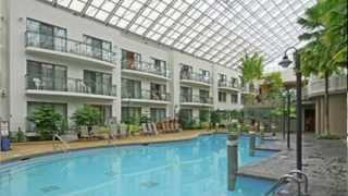 Best Western Lamplighter London CA  RoomStayscom [upl. by Ahseele]