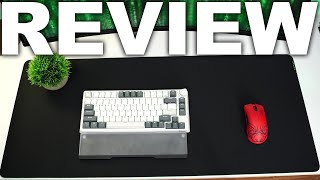 Razer Gigantus V2 XXL Gaming Mouse Pad Review [upl. by Alyel]