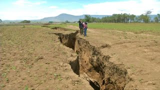 Scientists at odds over Kenyas massive crack [upl. by Eiggem113]