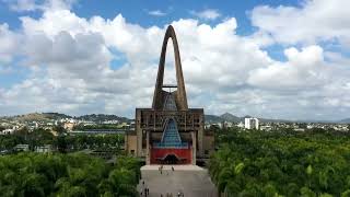 La arquitectura de la Basílica de Higüey destaca como una obra digna de admirar [upl. by Rbma376]