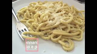 Tonnarelli Cacio e Pepe la ricetta originale [upl. by Enitsirk]