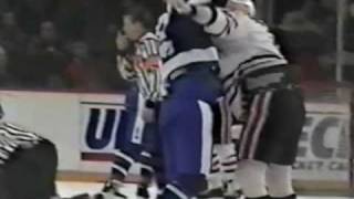 Maple Leafs vs Blackhawks Jan 16 1992 [upl. by Adnylam]