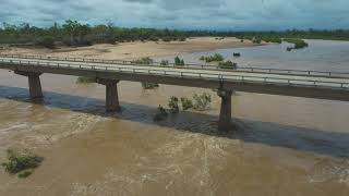 BURDEKIN RIVER MACROSSAN BRIDGE CHARTERS TOWERS 080121 [upl. by Ecnerat]