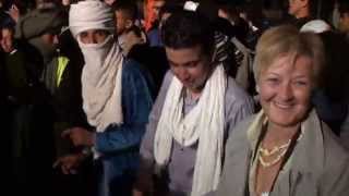 2Jeunes Tinariwen de Mhamid au festival des nomades 2014 [upl. by Johnath594]