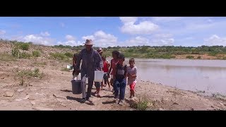 Documentário A Luta Pelo Básico  Saneamento Salvando Vidas [upl. by Esdnyl959]