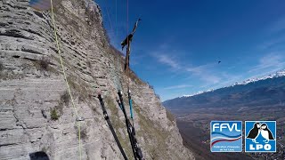 Parapente • Collision avec un aigle 🪂🦅 💬 [upl. by Hochman]