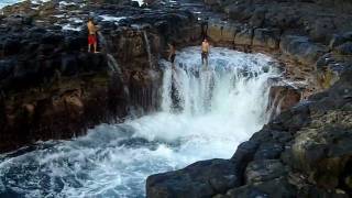 Queens Bath  Kauai HI Crazy kids quotShoot the Ballquot [upl. by Senga]