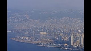 El impactante daño en Beirut por la explosión grabado desde un dron [upl. by Lemahs]