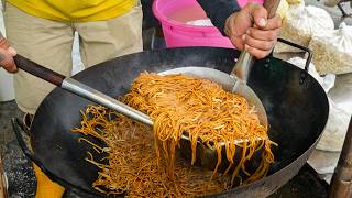 Noodles Master  04 Fried Noodles in Penang  Malaysia Street Food [upl. by Nilkoorb]