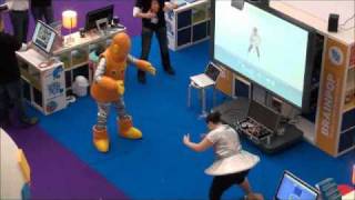 5aday Fitness Robot vs Brain POP Robot Moby [upl. by Clayberg]