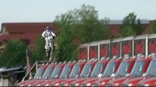 Motorcycle stuntman Robbie Knievel jumps 24 trucks at Kings Island [upl. by Laing]