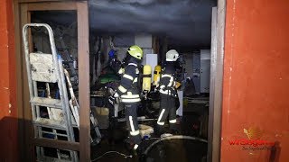 Garagenbrand in Neunkirchen schnell unter Kontrolle [upl. by Ruben731]