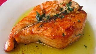 SALMON EN SU JUGO CON SOFRITO DE AJO Y PEREJIL [upl. by Ahsirpac]