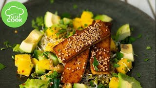 Veganes asiatisches REZEPT SesamTofuSticks mit Mangosalat [upl. by Yrneh]