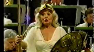 GWYNETH JONES SINGS quotRULE BRITANNIAquot LAST NIGHT OF THE PROMS 1991 [upl. by Burrill]