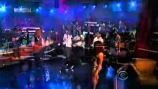 NeYo  One In a Million  David Letterman 171110 [upl. by Hirasuna]