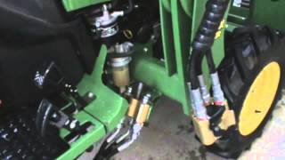 No drip connect coupling for FEL on John Deere 2720 [upl. by Oivalf170]