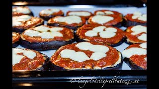 Pizzette vegetariane di melanzane grigliate al forno [upl. by Adlev988]