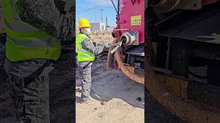 Pump truck pump pipe concrete clearing process [upl. by Brooke77]