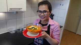 Rode curry met kip Video 26 Thais eten in Nederland met Soepie [upl. by Normand]