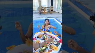 Maldives me kiya floting Breakfast😍  ytshorts sonadey mukulgain mukulsona arluck viralvideo [upl. by Neirb]