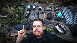 BUSHCRAFT SURVIVAL Rucksack Inhalt Packliste für Übernachtung  Loadout Ausrüstung  Fritz Meinecke [upl. by Adnerol]