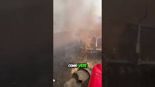 Mira lo que hizo para apagar el fuego de su campo [upl. by Eilsehc]