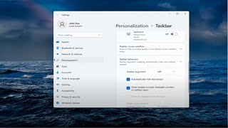 How To Automatically Hide Or Unhide Taskbar In Windows 11 Tutorial [upl. by Miehar]