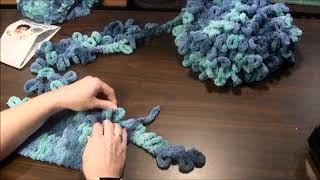 Loop Yarn  Attaching a New Skein or Changing Colors [upl. by Donegan]