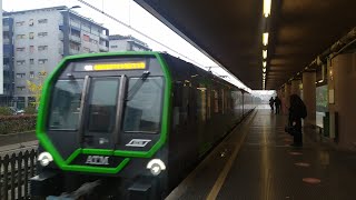 I nuovi annunci di stazione delle linee M1 ed M2 della Metropolitana Milanese [upl. by Hulburt]