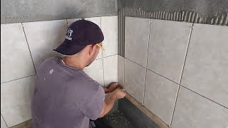 cómo pegar azulejo en un baño [upl. by Nilahs]