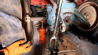 Msssey Ferguson Tractor Brakes Repairing  Brakes Repairing of a 165 Massey Ferguson Tractor [upl. by Enyahc]