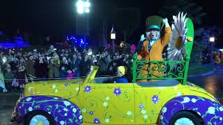 Sensational Biggest Parade ever at Disneyland Paris New Years Eve Parade 2017 [upl. by Aisanat554]