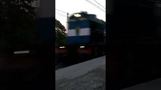 1022 Indrayani Express at pimpri at MPS indianrailways railway railfans [upl. by Kristal]