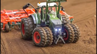 rc Fendt John Deere rc farming in 132 scale Siku Control [upl. by Feodore]