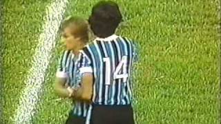 Brasileirão 1981  Final  São Paulo 0 x 1 Grêmio [upl. by Nadruoj]