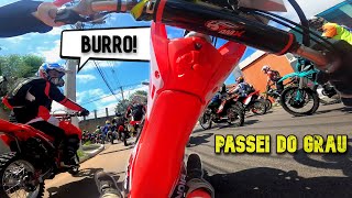 CAÍ NA LARGADA do evento com MAIS DE 700 MOTOS 😩 [upl. by Nevile554]