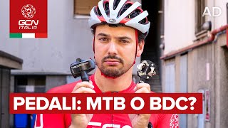 Pedali da strada o da MTB quali scegliere  GCN Italia Tech [upl. by Eidnahs473]