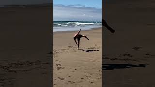 😍😍 plage parkour summer acrobatics sports flip tricking dancer football cricketlover [upl. by Iror]