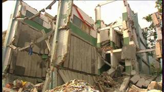 15 May 2008 BBC News  China Sichuan Earthquake [upl. by Alyn]