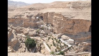 JUDEAN DESERT  WADI QELT HIKE  Biblical Israel Ministries amp Tours [upl. by Erik582]