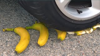 Esmagando Bananas e Outras Frutas com Roda de Carro  Experiencia em Casa [upl. by Dowzall]