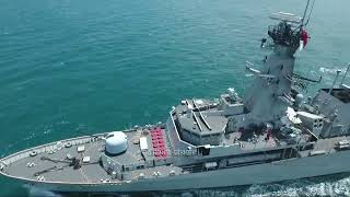 Terbangin drone di atas kapal perang TNI AL  take off from war ship navy seal [upl. by Gretchen]