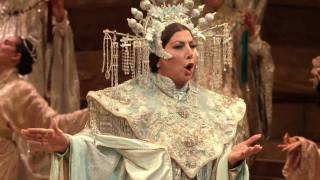 Turandot quotIn questa reggiaquot  Maria Guleghina Met Opera [upl. by Jolyn]