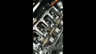 Instalación de inyectores VW diesel motor 19 TDI [upl. by Anaxor]