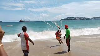 ACAPULCO EL PARACHUTE paracaídas PLAYA EL MORRO [upl. by Parcel476]