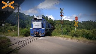 Trem em Alta Velocidade Para o Trecho [upl. by Ayital]