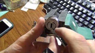 Picking Open a Mailbox Lock [upl. by Lezned]