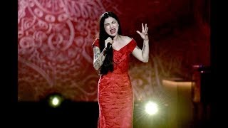 Mon Laferte Mi Soledad y Yo Latin Grammy CoverHD [upl. by Kcirdes]