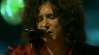 Enrique Bunbury y Nacho Vegas  Los restos del naufragio Directo [upl. by Rehttam]